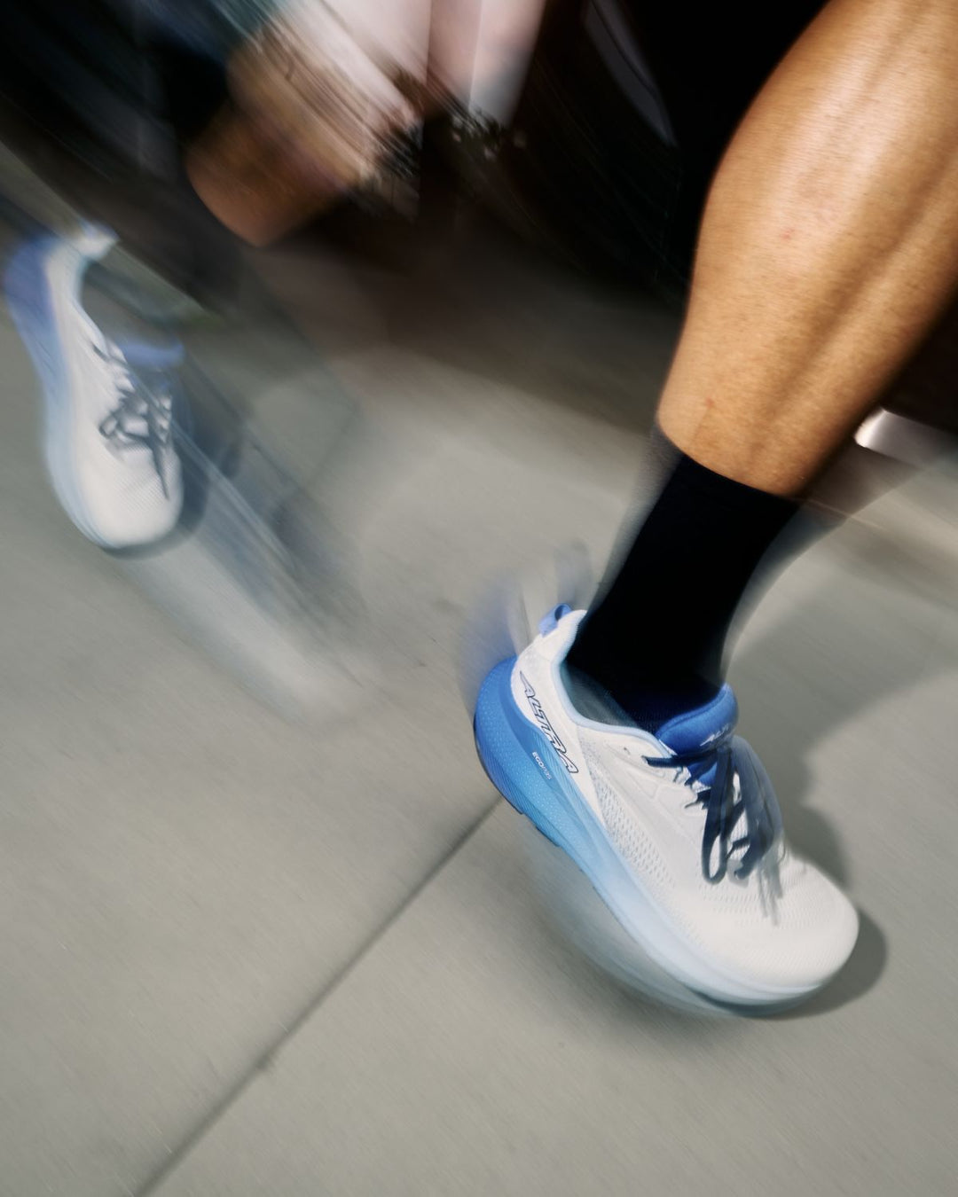 men's running shoes