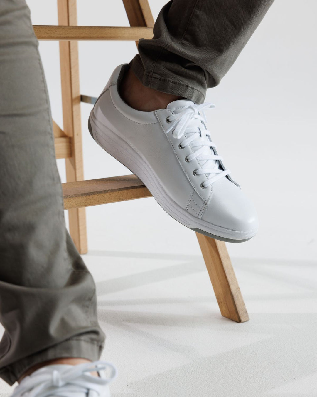 men's sneakers collections