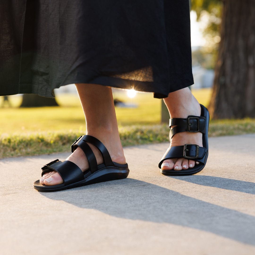 Ascent Groove Buckle Slide Women&