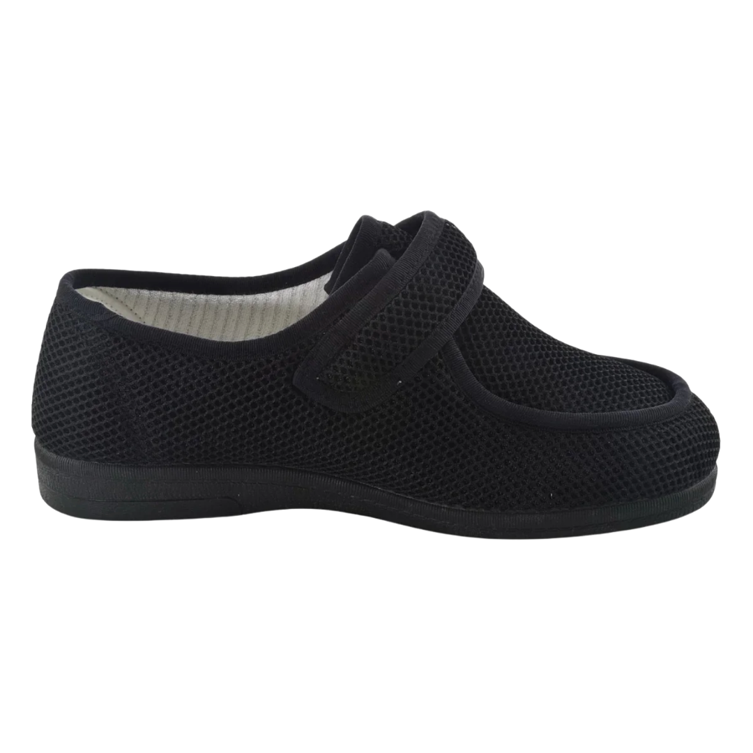Celia Ruiz Wallaby Medical Slipper
