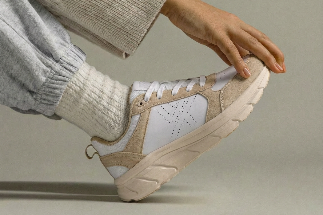 Vitasole Urban Walker Sneaker