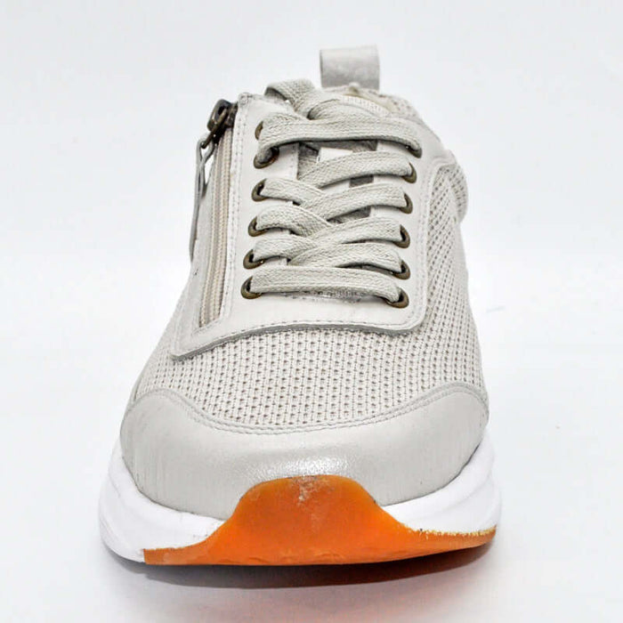 Pure Comfort Aced Sneaker